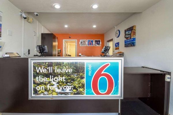 MOTEL 6 KELSO - MT ST HELENS (Kelso)